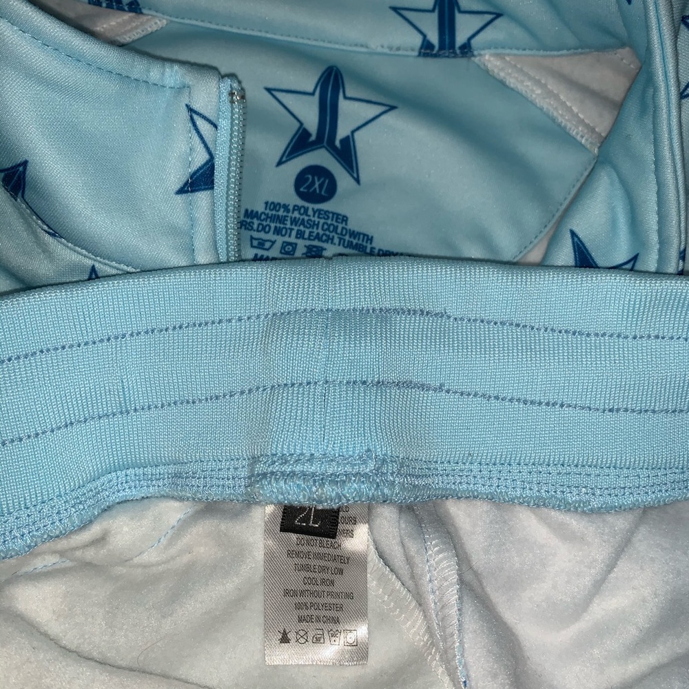 Jeffree Star | Track Suit Blue Blood Sold Out - Picture 5 of 7